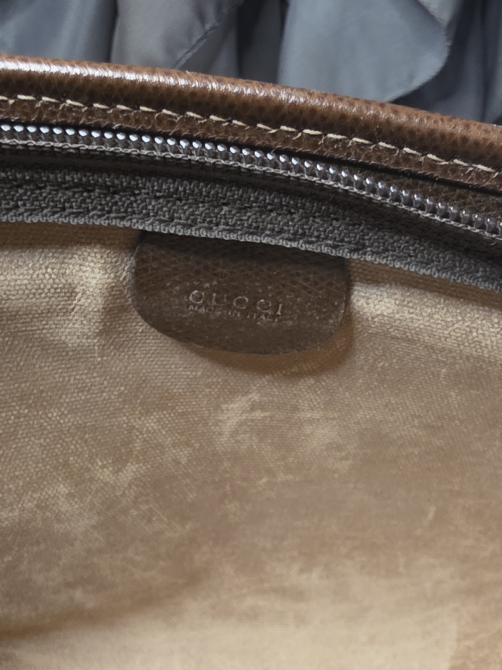 Authentic Vintage Gucci GG Supreme Canvas Clutch With COA 10.5x7 🤎🔥 - Picture 10 of 12
